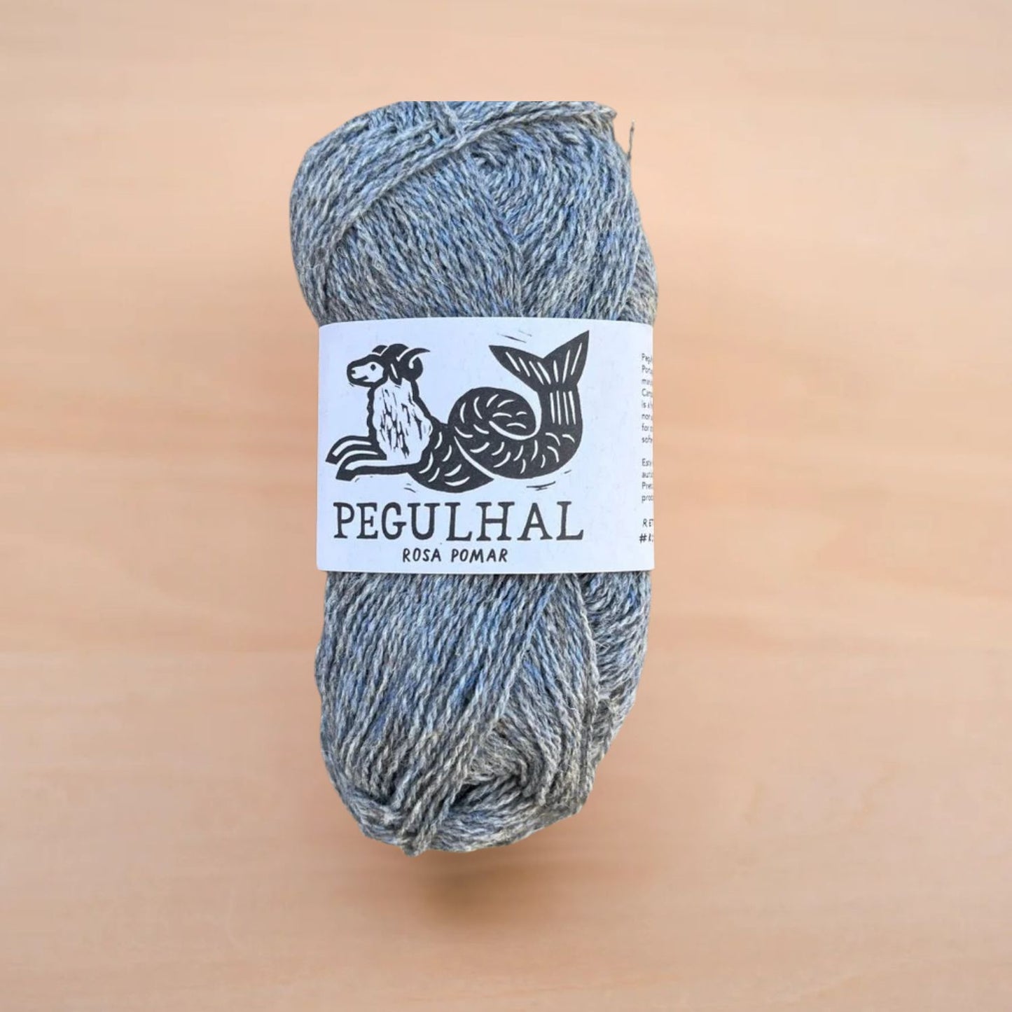 Retrosaria Rosa Pomar-Pegulhal-yarn-17 Pale Blue-gather here online