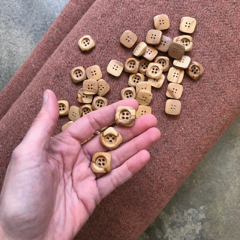 Retrosaria Rosa Pomar-Wooden Buttons 004 20mm [+3/4"] (each)-button-gather here online