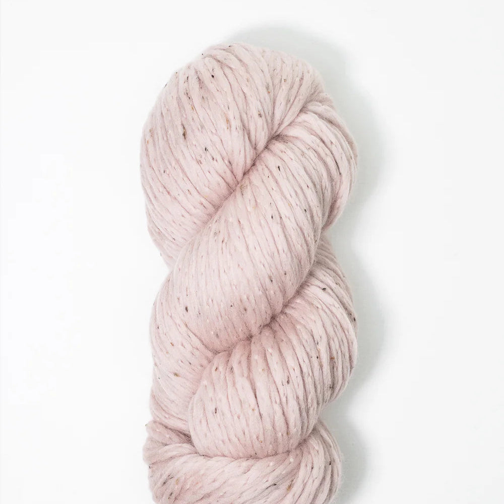 Woolfolk-Fleck Bulky-yarn-gather here online