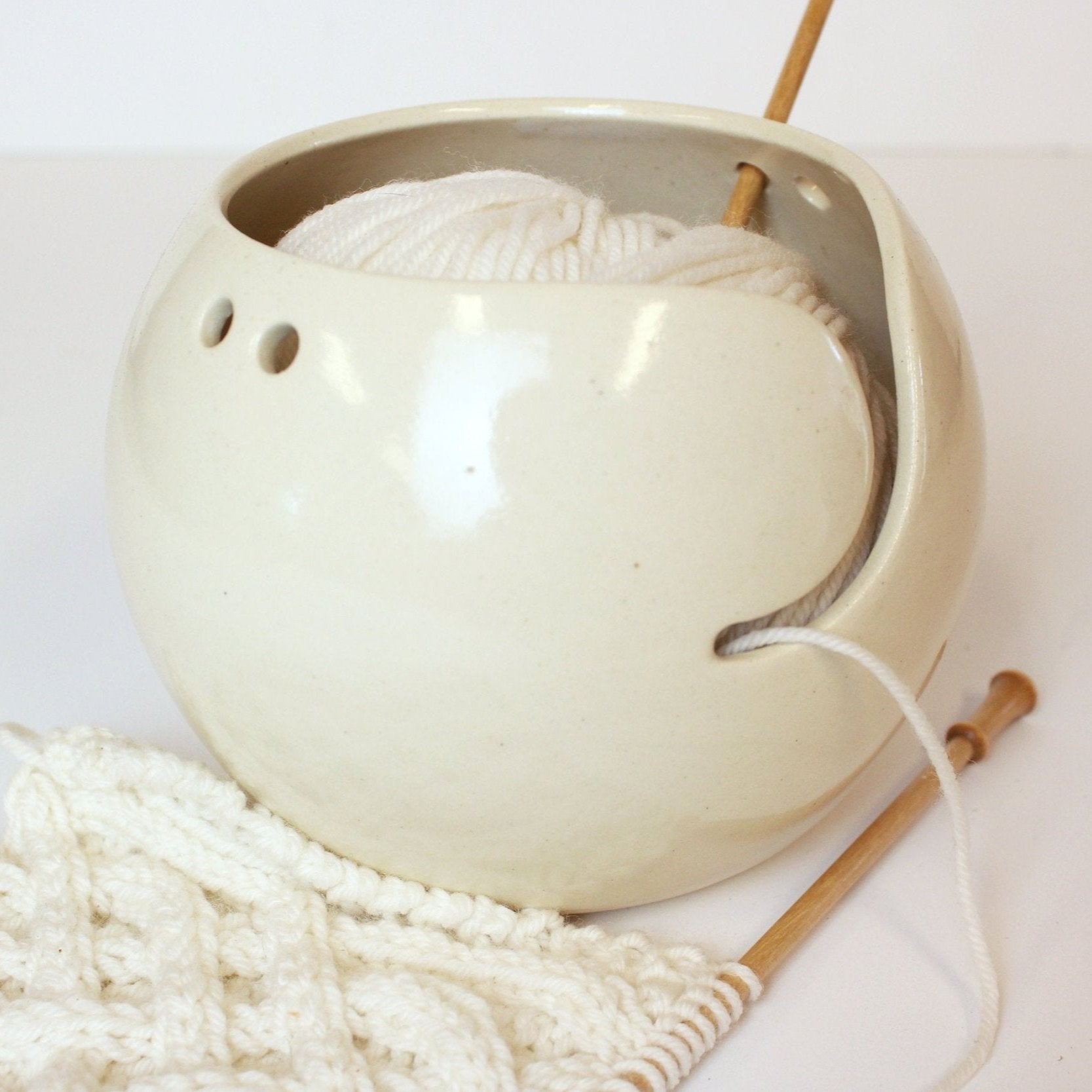 Cōppa Cōllaborative-Yarn Ball: a Ceramic Yarn Bowl in Vanilla-knitting notion-gather here online