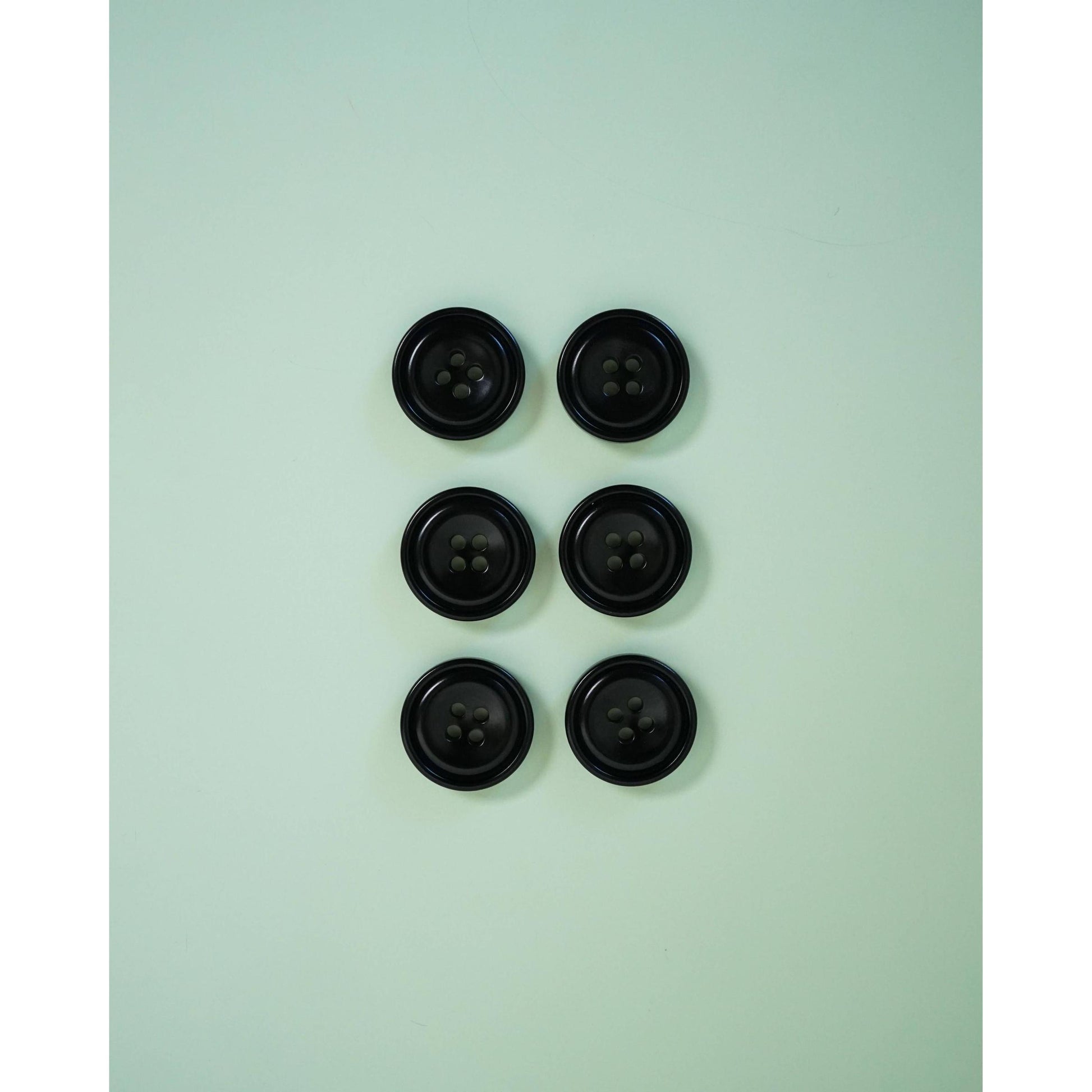 Matchy Matchy Sewing Club-Onyx 7/8" Corozo Nut Buttons-button-gather here online