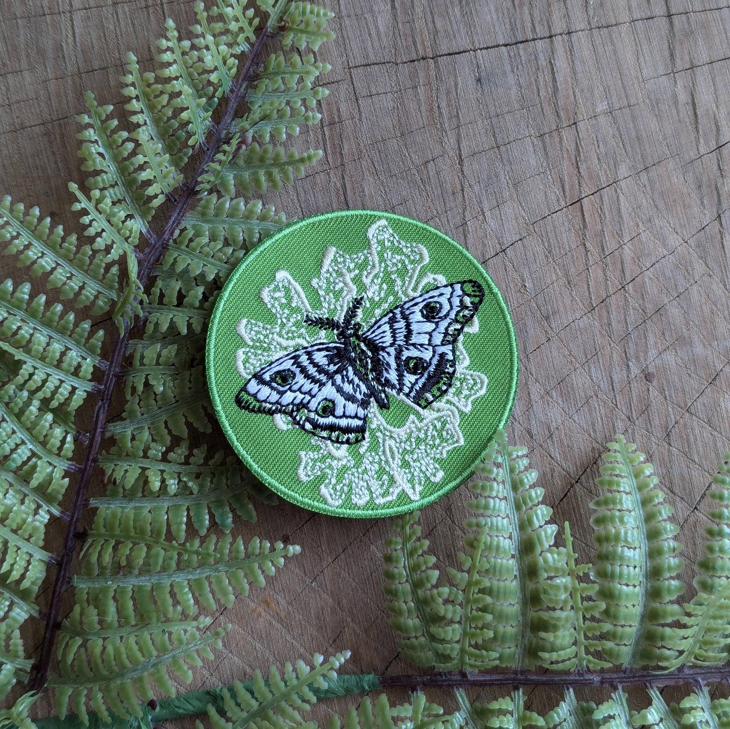ilikesara-Iron-on patch | polyphemus moth with lichen - green 2.5" round-patches + pins-gather here online
