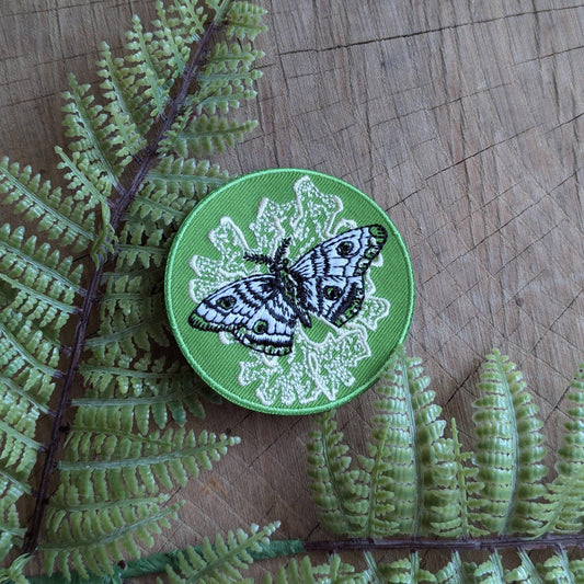 ilikesara-Iron-on patch | polyphemus moth with lichen - green 2.5" round-patches + pins-gather here online