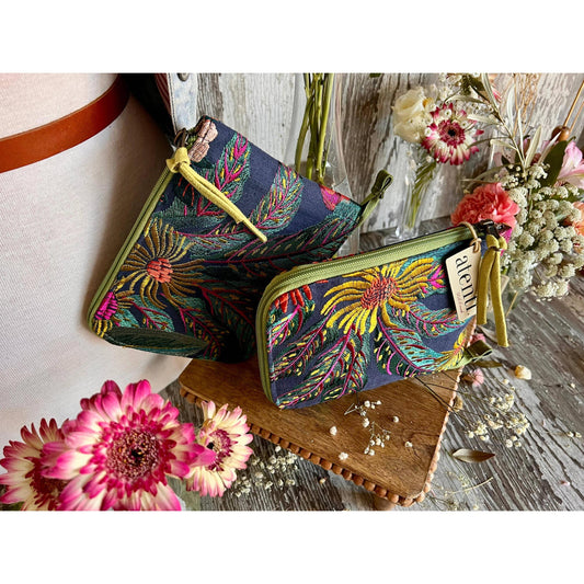 Atenti-Flora Circular Case-craft organizer-gather here online