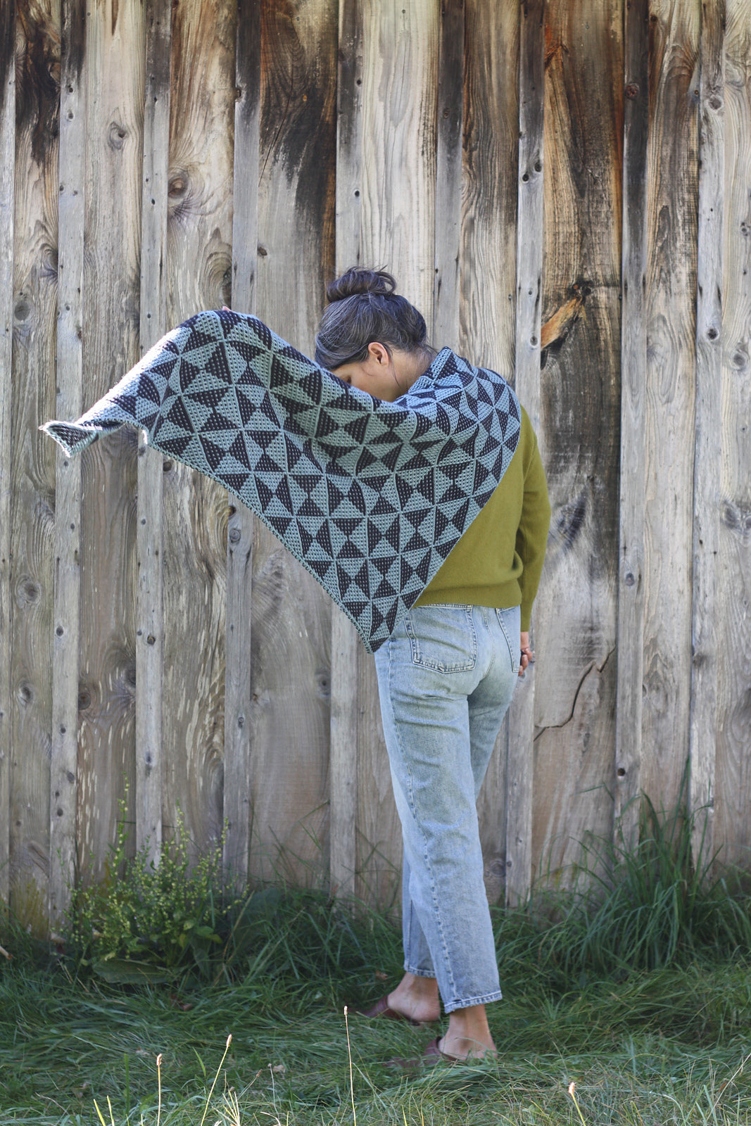 gather here classes-Knitting - Mosaic Cygnus Shawl-class-gather here online