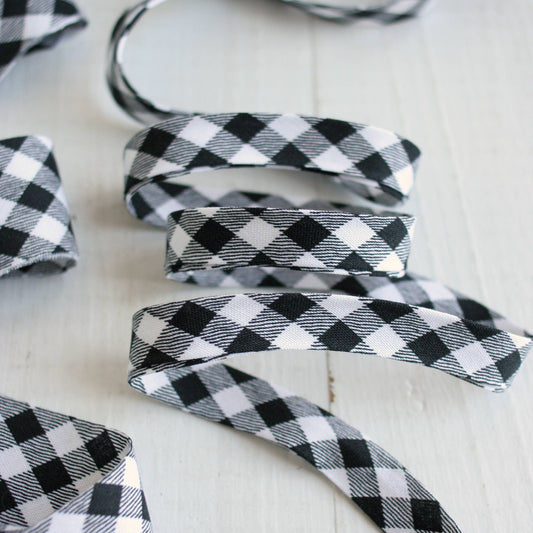 Bessie Pearl Binding Co-1/2" Double Fold Bias Binding - Black Gingham-trim-gather here online