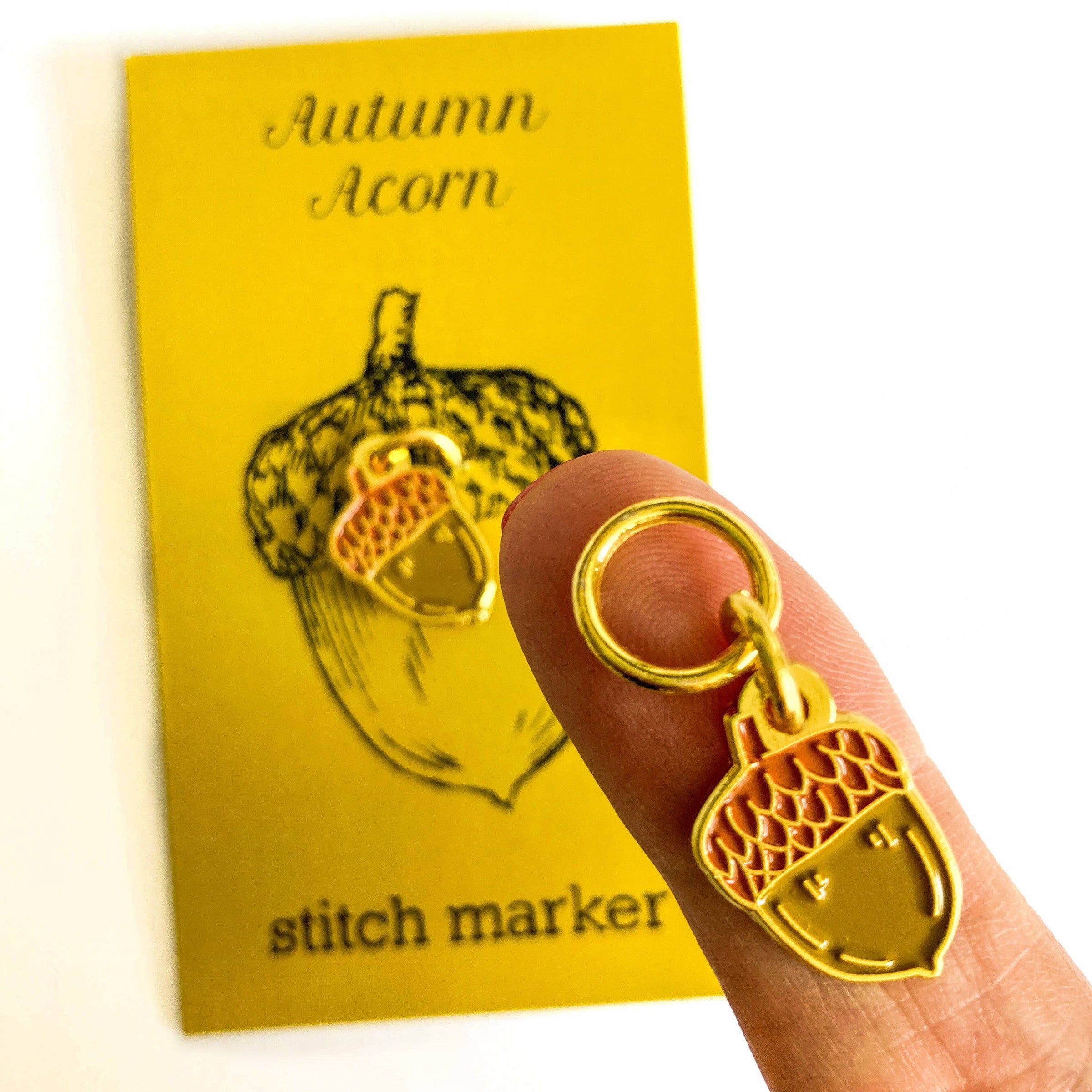 Autumn Acorn Round Stitch Marker - Single – gather here online