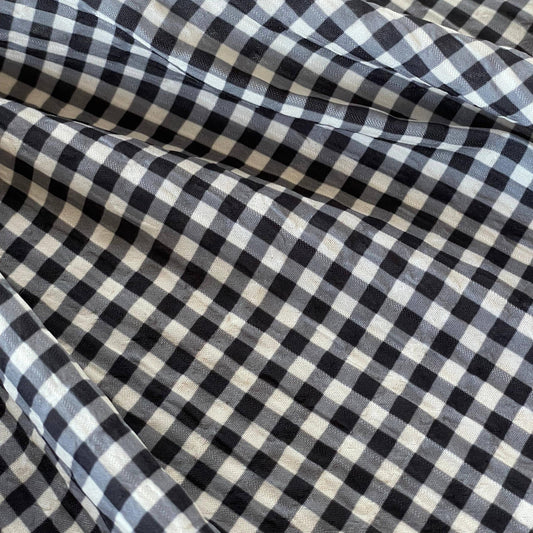 Vingtsept-Seersucker - Vicky Ivory & Black-fabric-gather here online