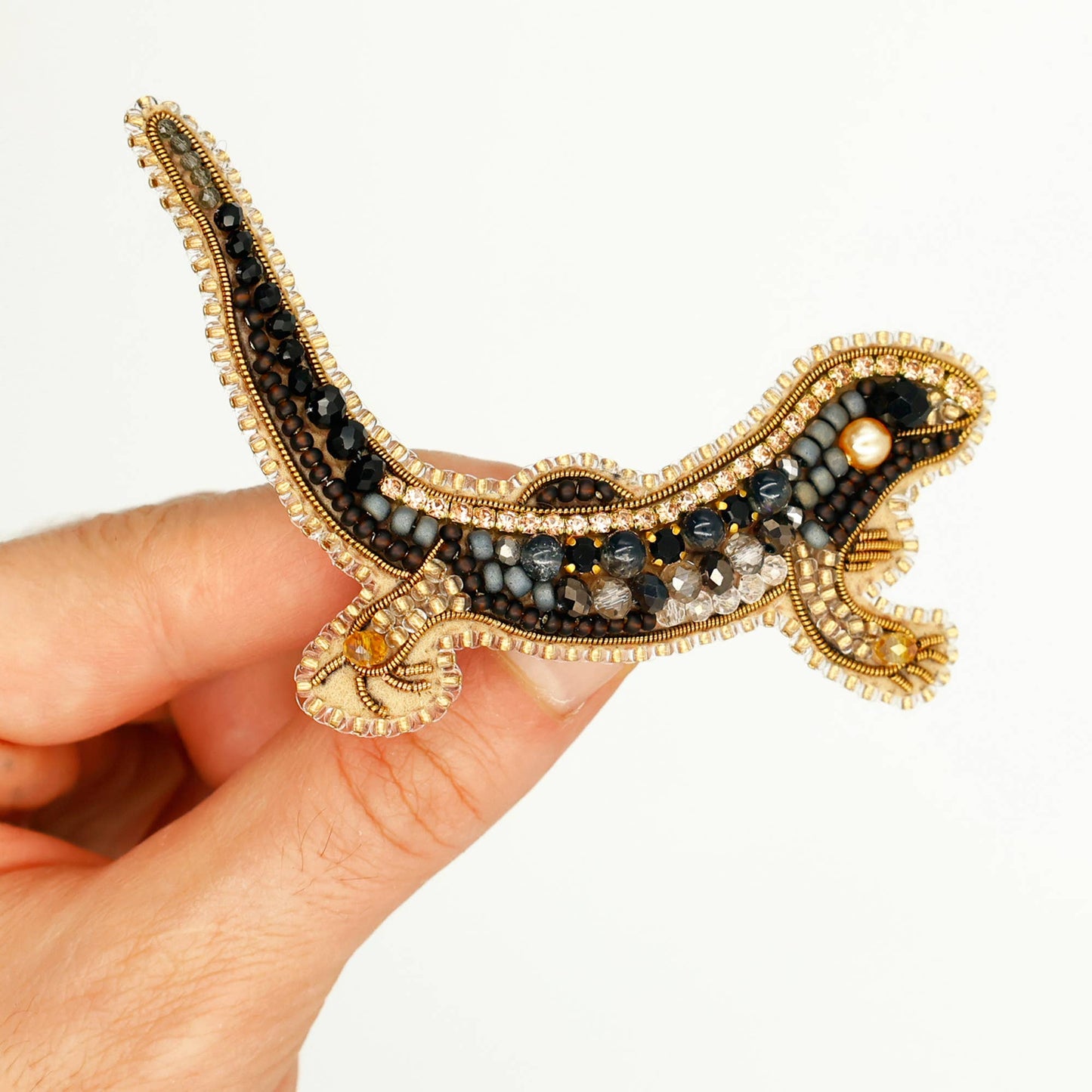 Bead Embroidery Kit: Gecko Brooch DIY Craft, Jewelry Making