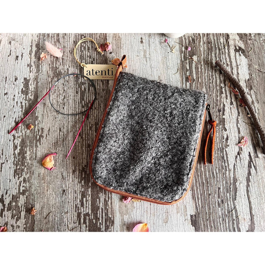 Atenti-The Charlie Circular Case-craft organizer-gather here online