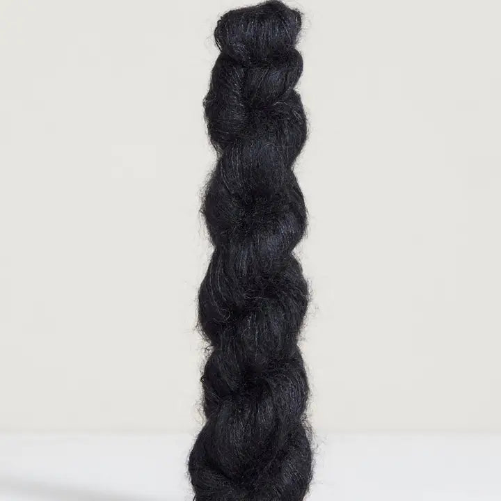 Urth Yarns-Bonmoher-yarn-N30 Ash-gather here online