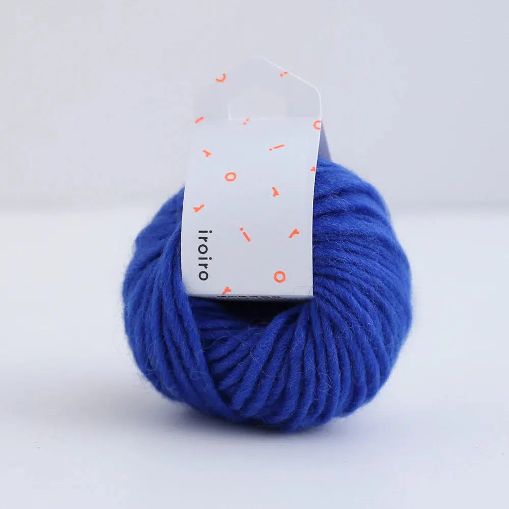 amirisu-iroiro Roving-yarn-116 Lapis Lazuli-gather here online