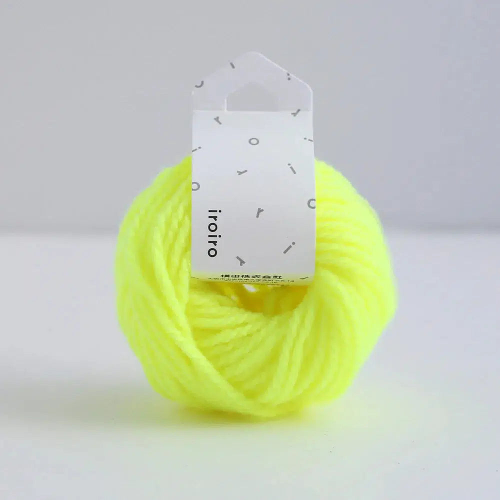 amirisu-iroiro Roving-yarn-201 Neon Yellow-gather here online