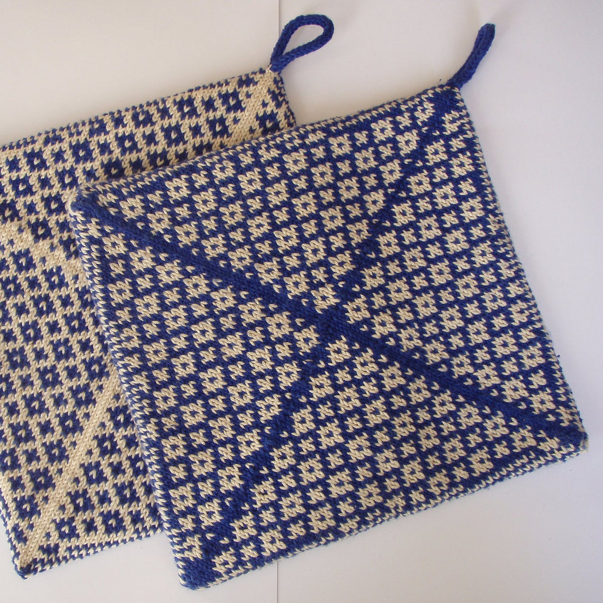 gather here classes-Magic Square Knit Potholder-class-gather here online