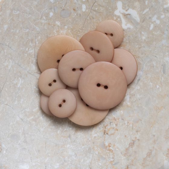 Atelier Brunette-15mm Palm Button (each)-button-Maple / Sandy Sand-gather here online