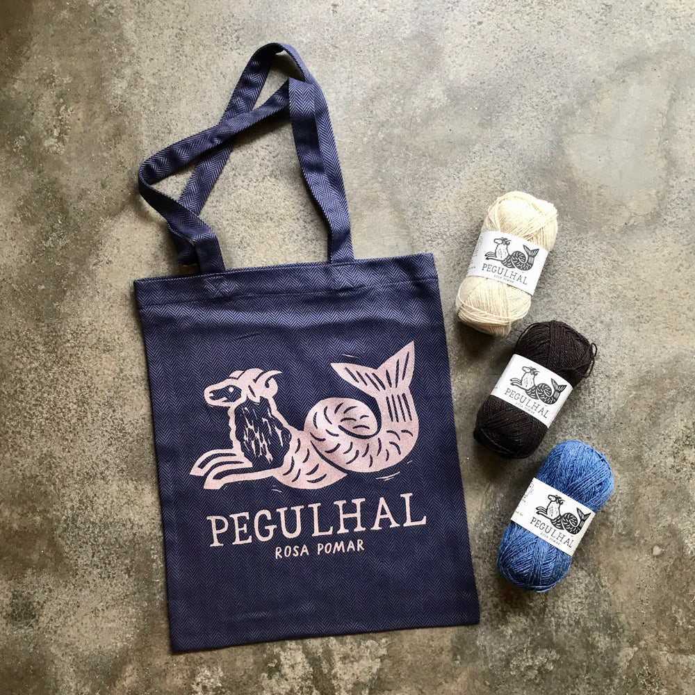 Retrosaria Rosa Pomar-Pegulhal Tote Bag-craft organizer-gather here online