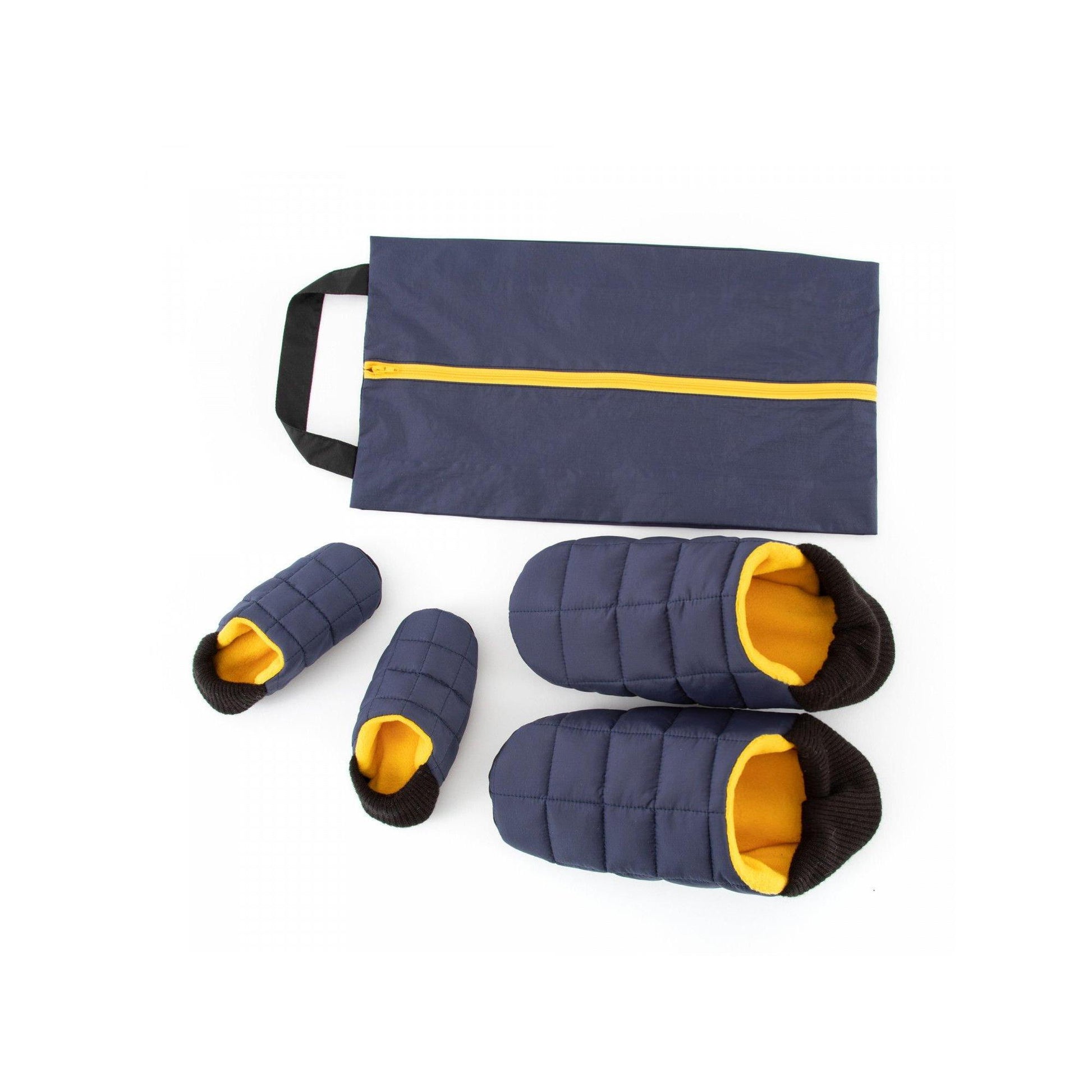 4025 // NORDIK Quilted booties and slippers with travel bag - Jalie