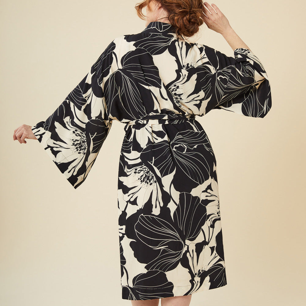 Veronik Robe Pattern