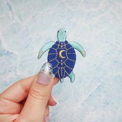Malicieuse-Turtle Iron-on Patch-accessory-gather here online