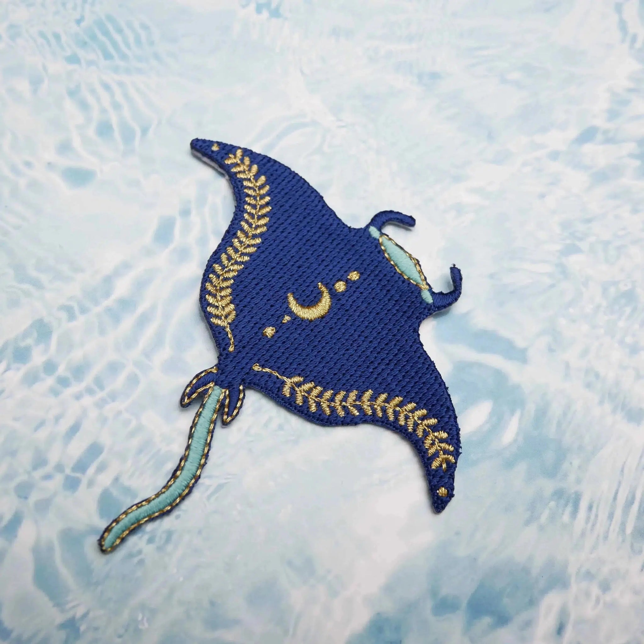 Malicieuse-Manta Ray Iron-on Patch-accessory-gather here online