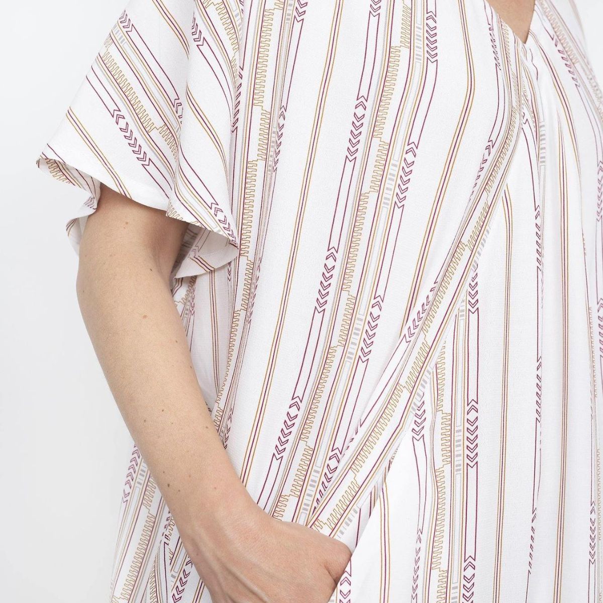 Assembly Line-Minimalist Kaftan Dress Pattern-sewing pattern-gather here online