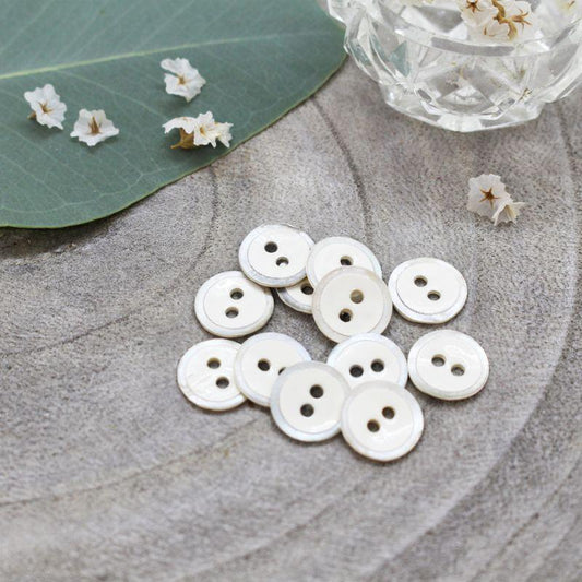 Atelier Brunette - 10mm Halo Button (each) - 01 Off White - gatherhereonline.com