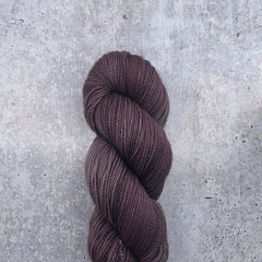Dirtywater Dyeworks-Lillian-yarn-147 Cocoa-gather here online