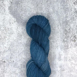 Dirtywater Dyeworks-Lillian-yarn-366 Celestial-gather here online