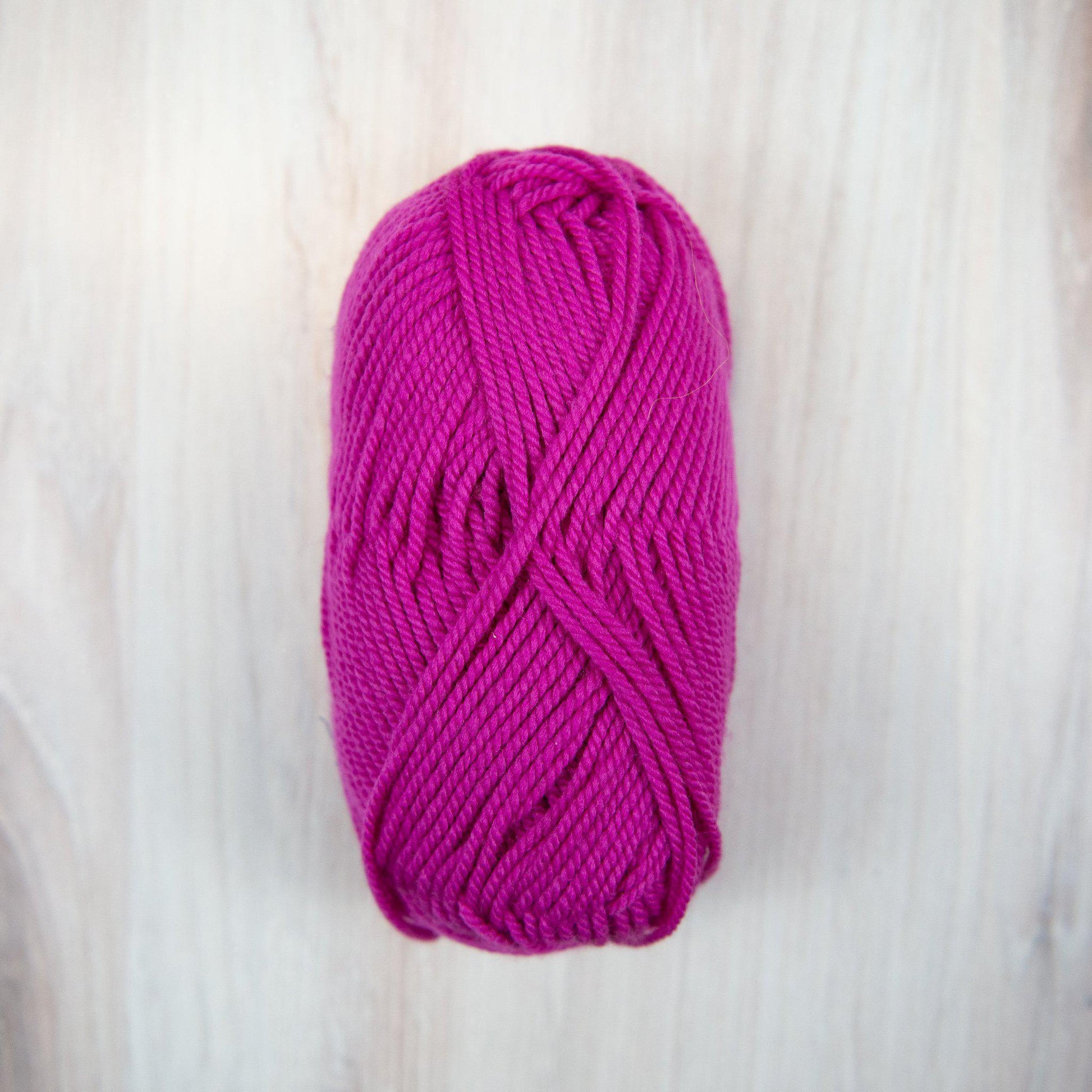 Ewe Ewe Yarn - Baa Baa Bulky - 10 Berry - gatherhereonline.com