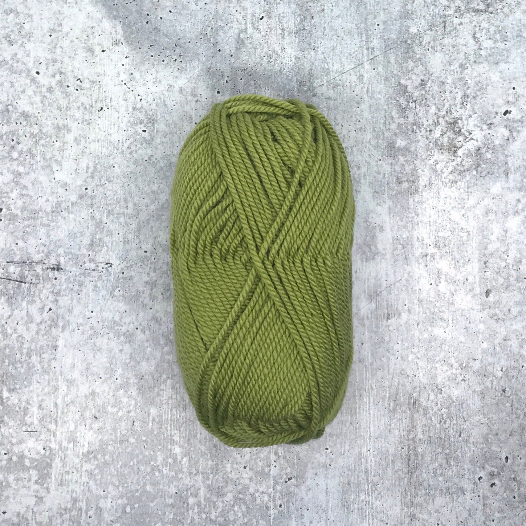 Ewe Ewe Yarn-Baa Baa Bulky-yarn-50 Pistachio-gather here online