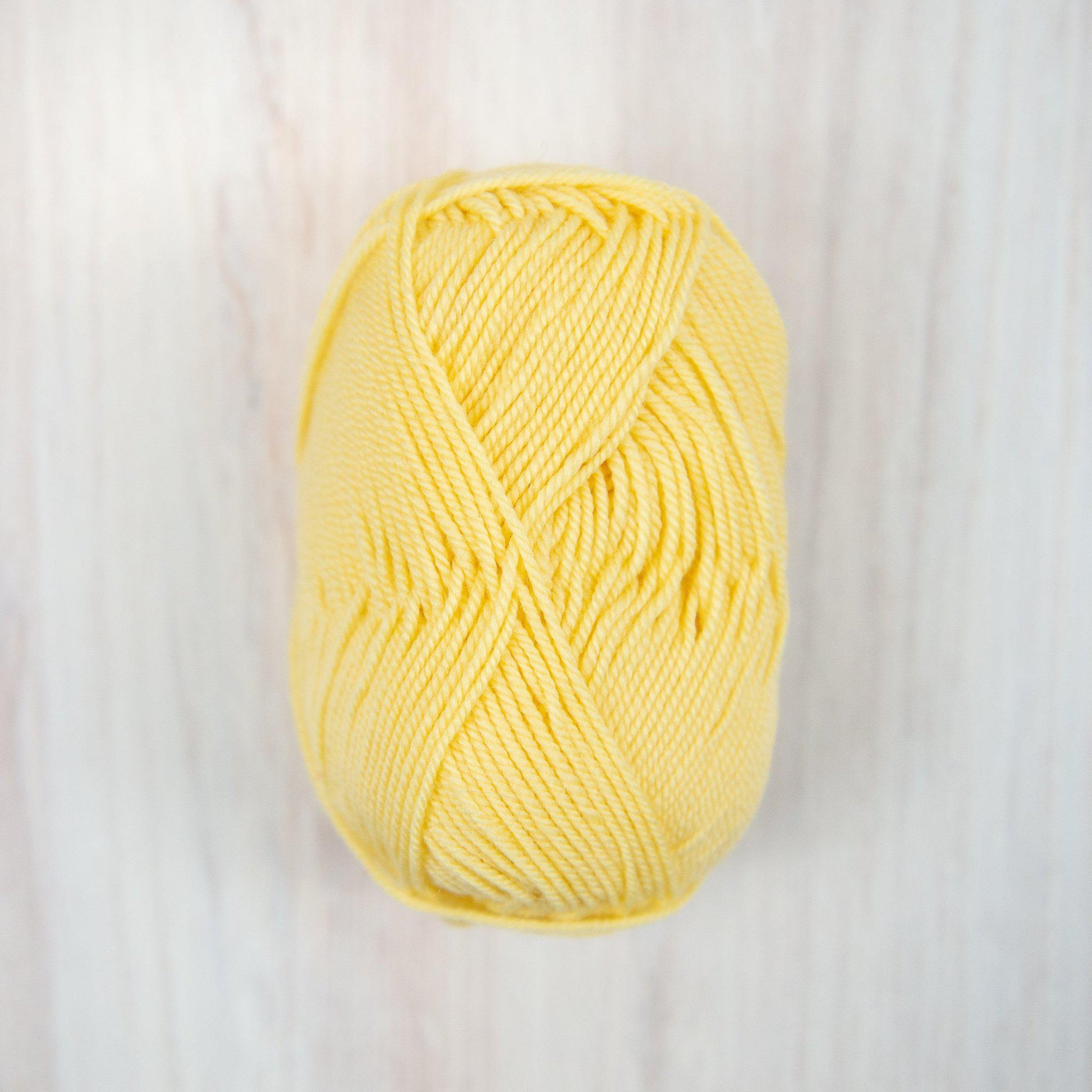 Ewe Ewe Yarn - Ewe So Sporty - 40 Lemon Chiffon - gatherhereonline.com