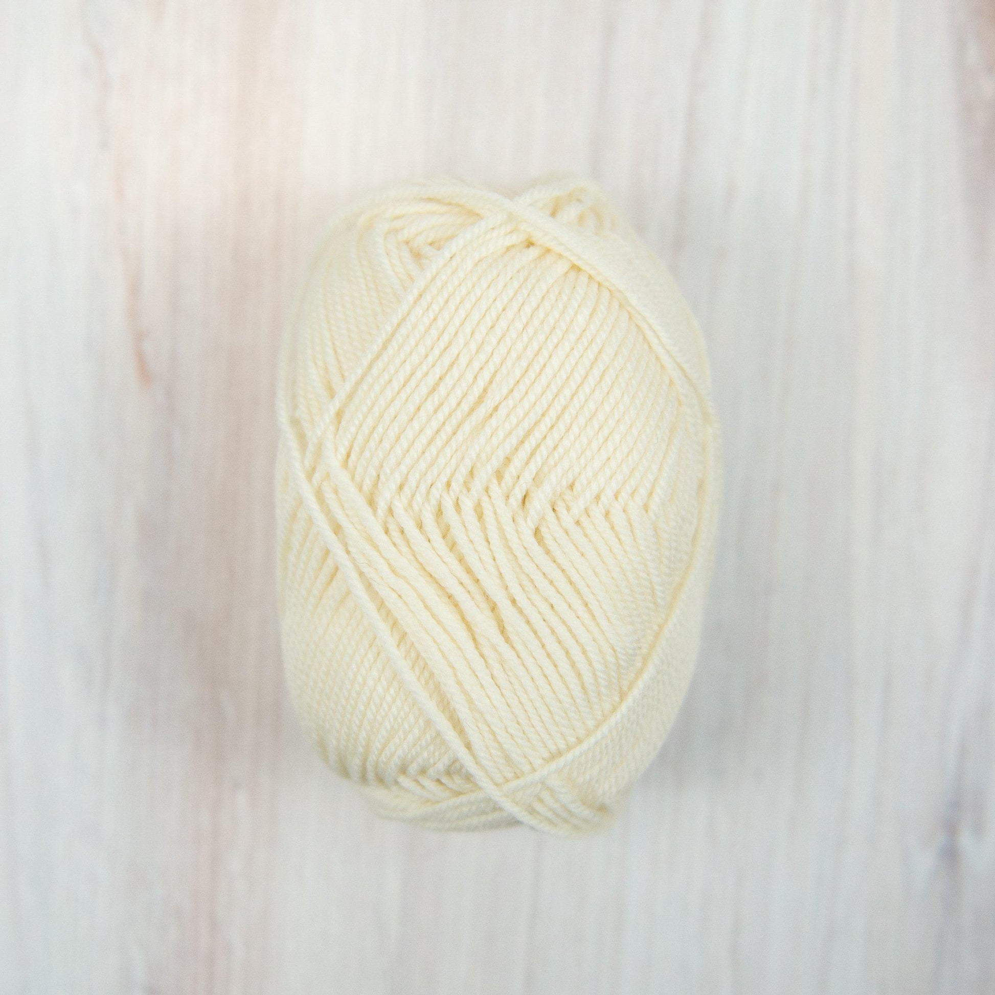 Ewe Ewe Yarn - Ewe So Sporty - 90 Vanilla - gatherhereonline.com