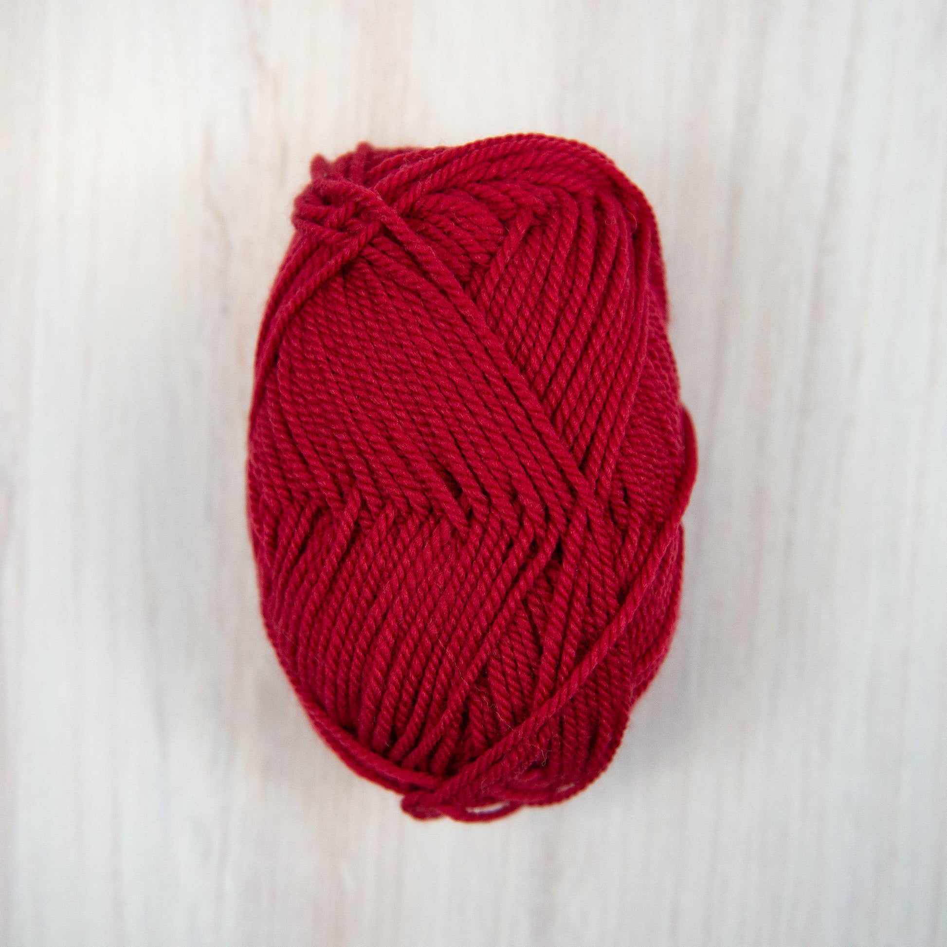 Ewe Ewe Yarn - Wooly Worsted - 20 Red Poppy - gatherhereonline.com