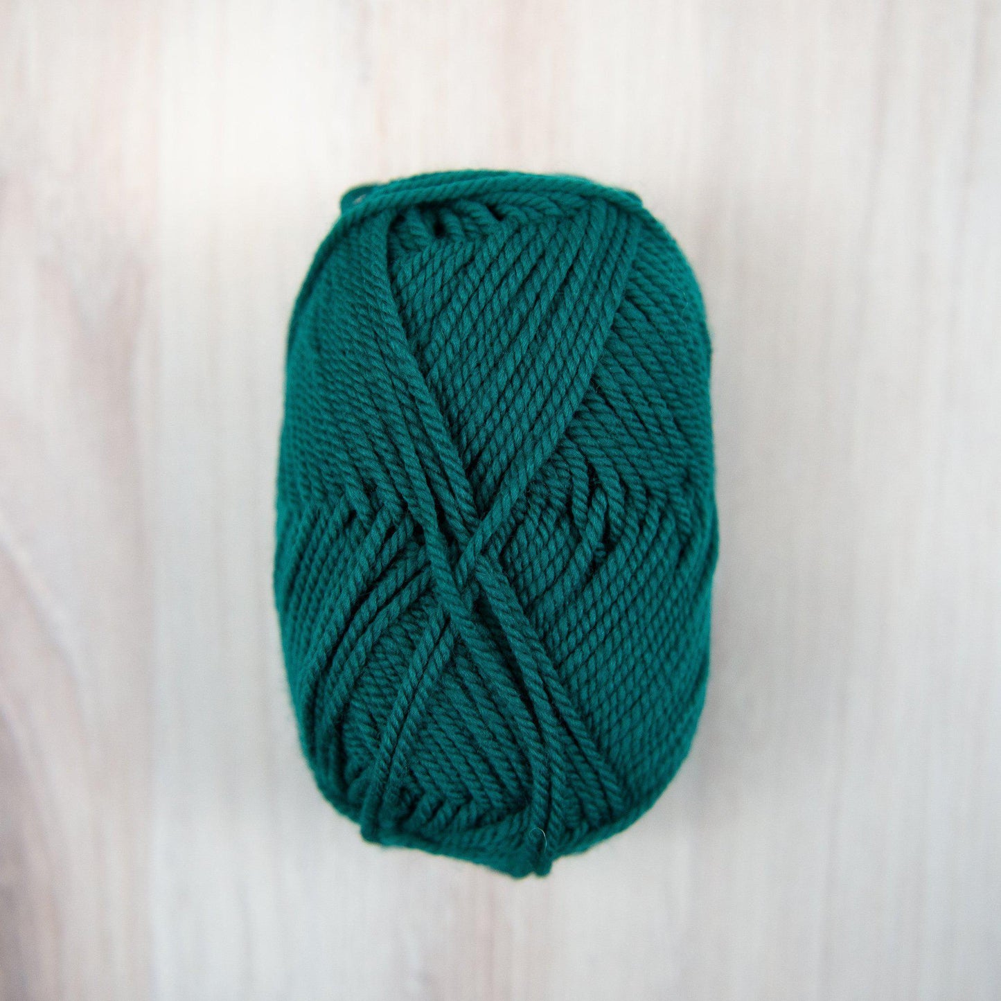 Ewe Ewe Yarn - Wooly Worsted - 60 Teal - gatherhereonline.com