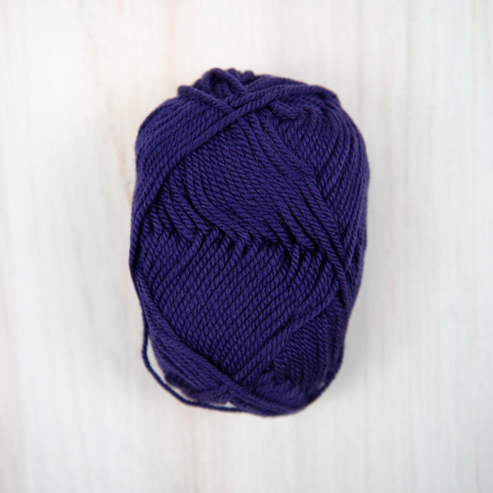 Ewe Ewe Yarn - Wooly Worsted - 80 Indigo - gatherhereonline.com