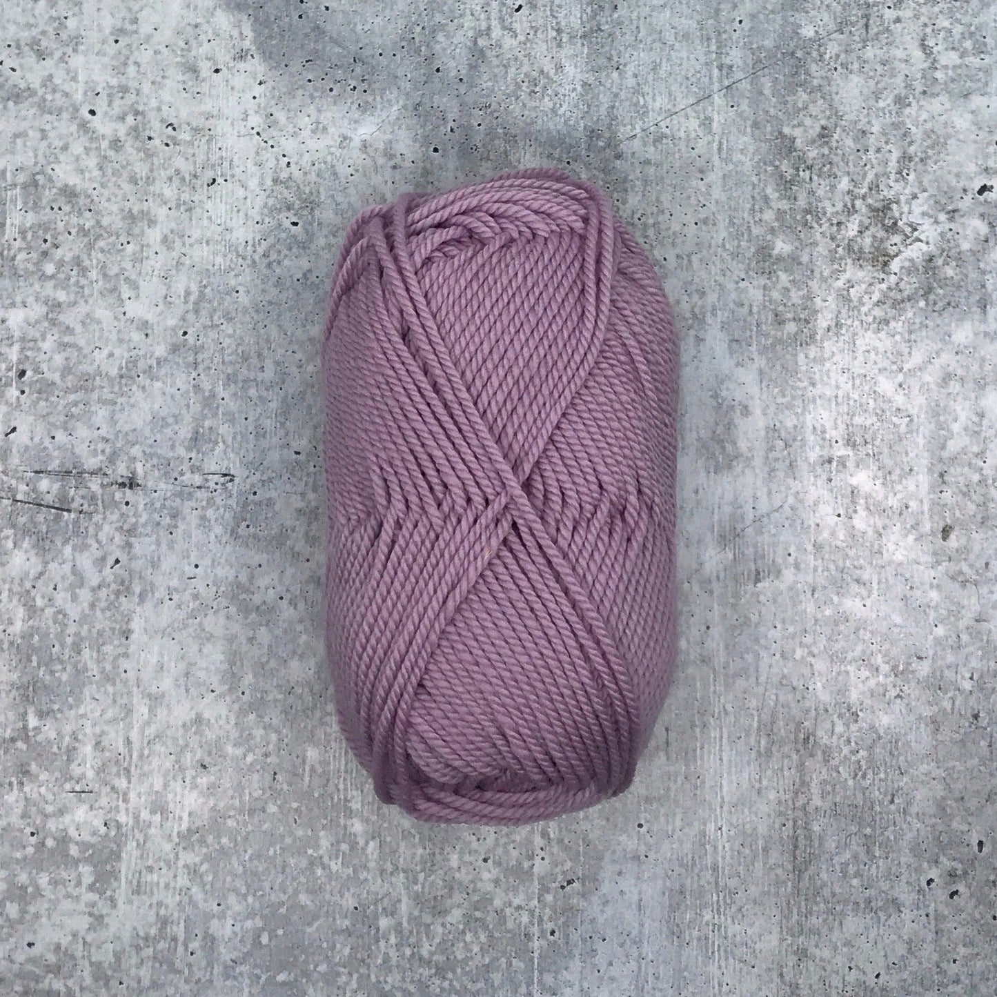 Ewe Ewe Yarn-Wooly Worsted-yarn-85 Lavender-gather here online