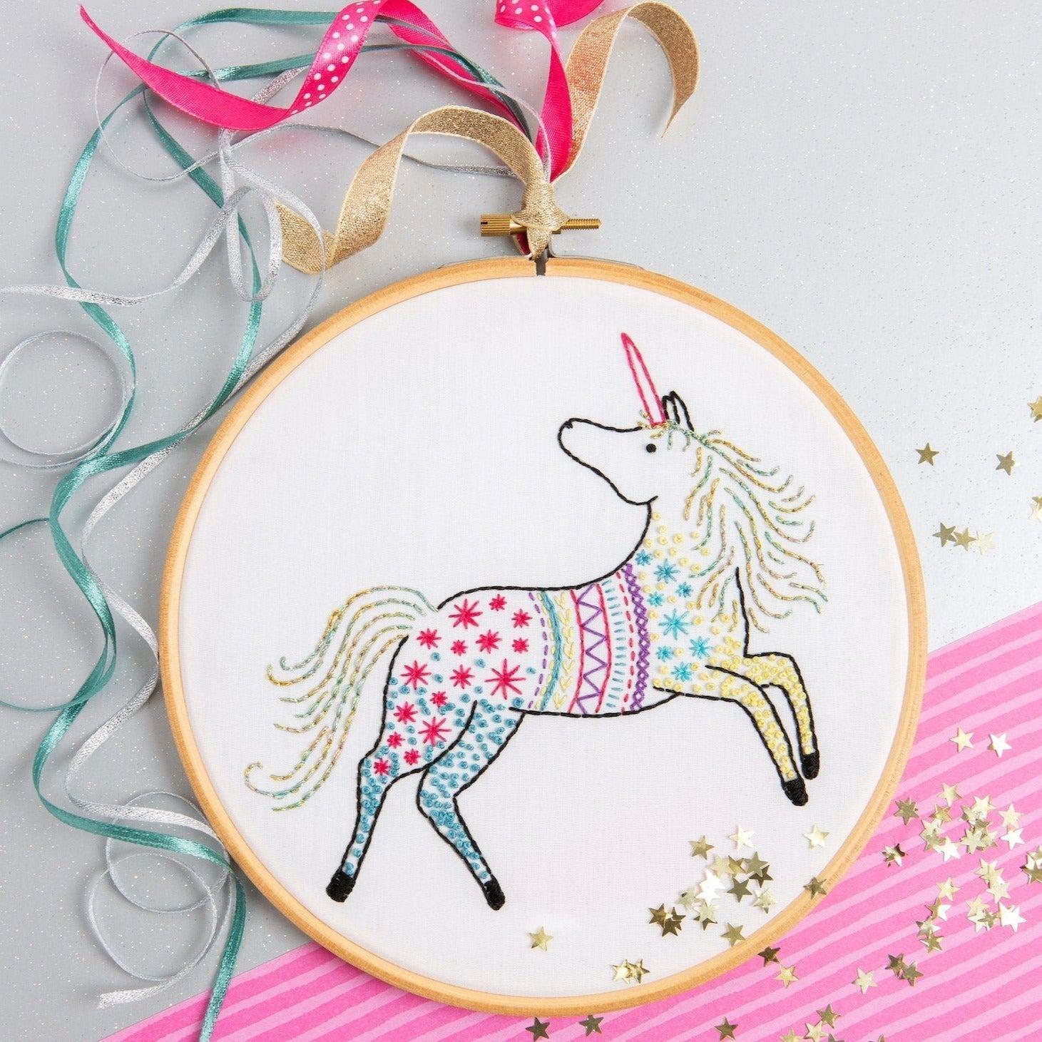 Hawthorn Handmade-Unicorn on White Embroidery Kit-embroidery kit-gather here online