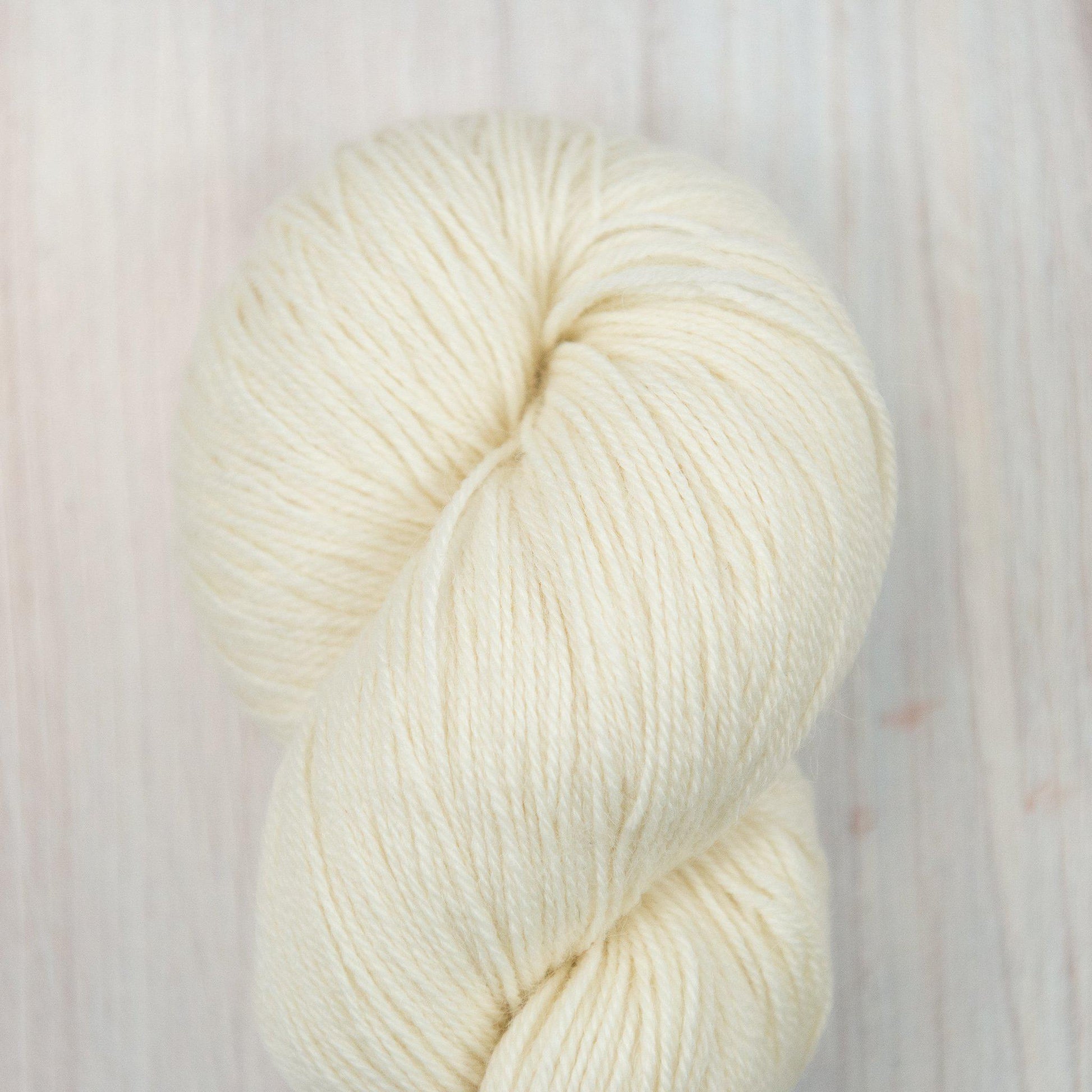 Kelbourne Woolens - Perennial - 105 Natural - gatherhereonline.com