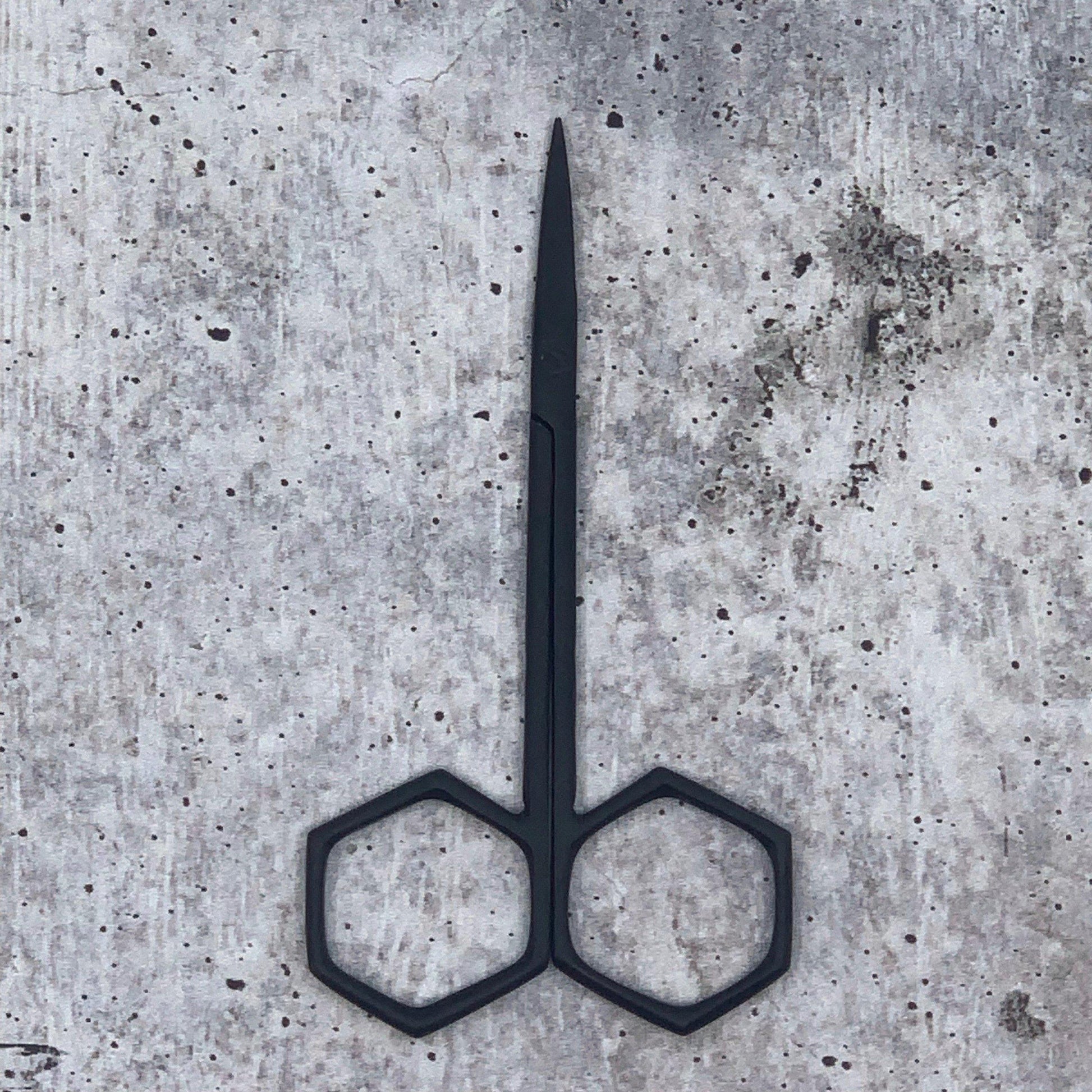 Kelmscott Designs-Hexi Scissors-scissors + snips-Matte Black-gather here online