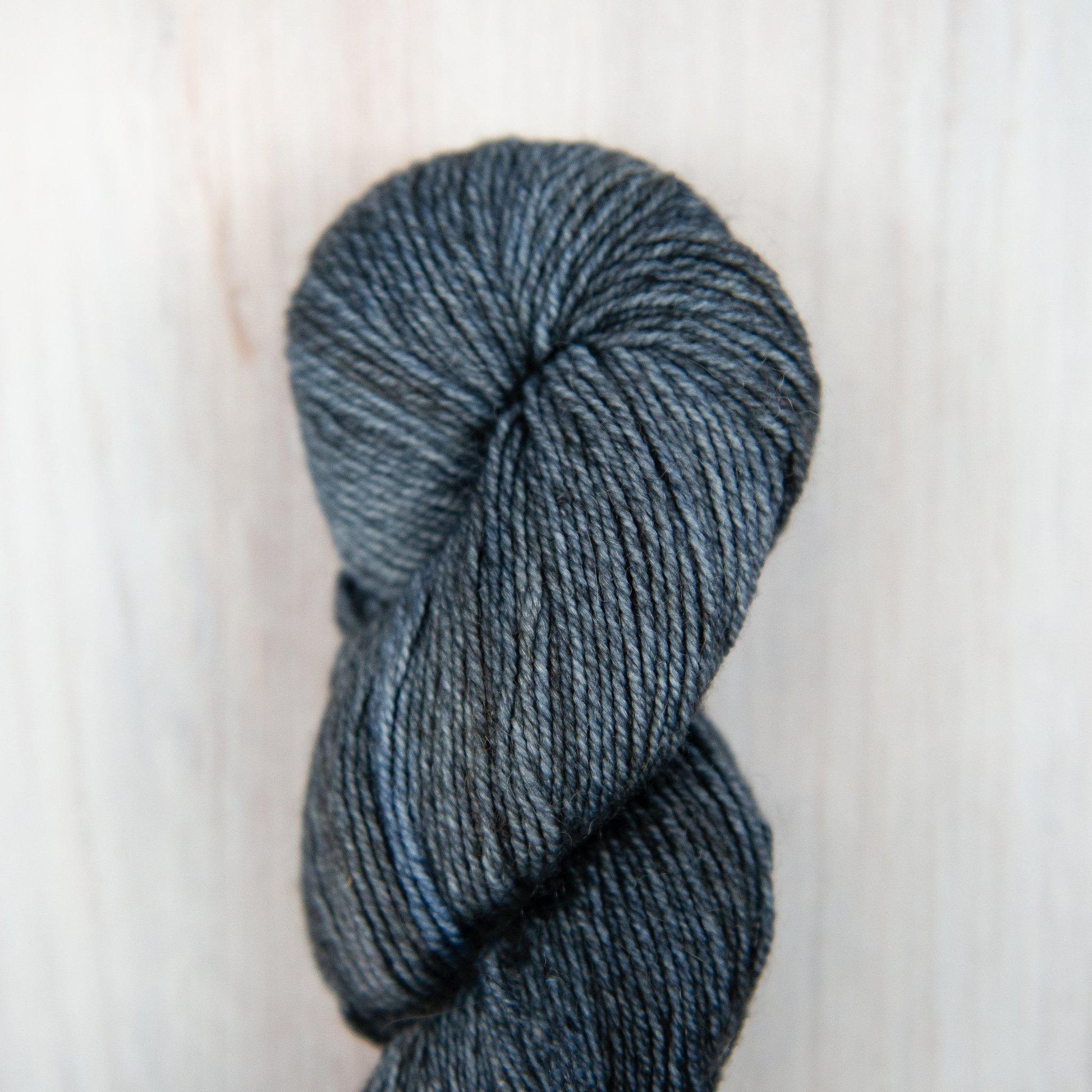 Malabrigo - Dos Tierras - 845 Cirrus Gray - gatherhereonline.com