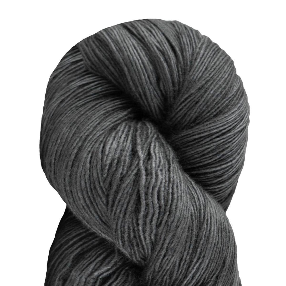 Manos del Uruguay-Fino-yarn-Mourning-gather here online