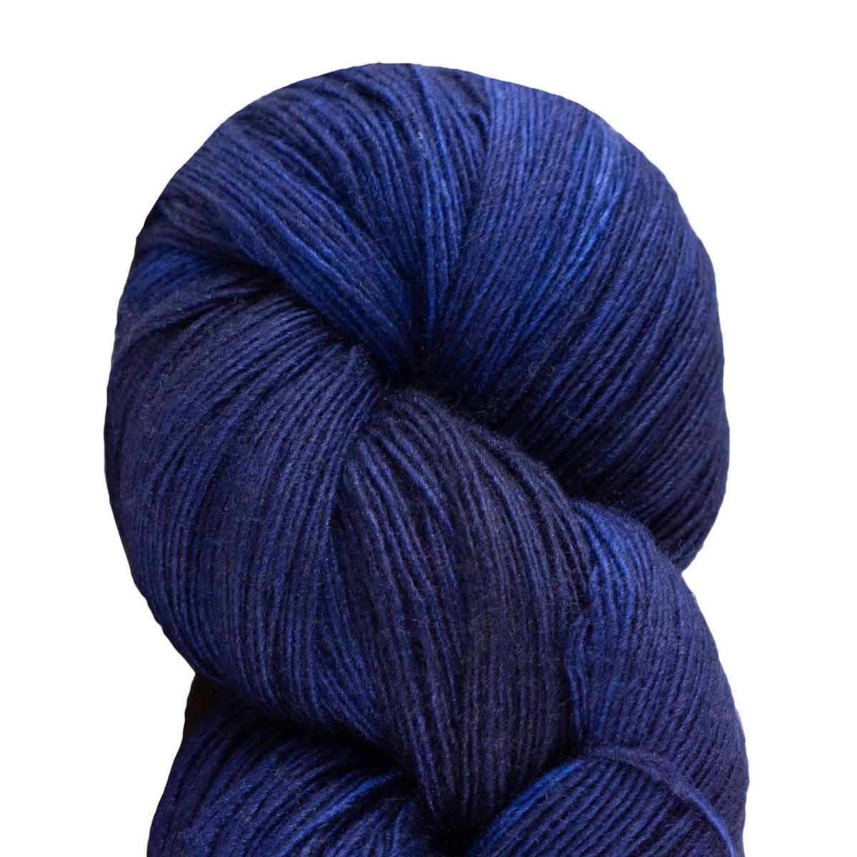 Manos del Uruguay-Fino-yarn-432 Admiral-gather here online