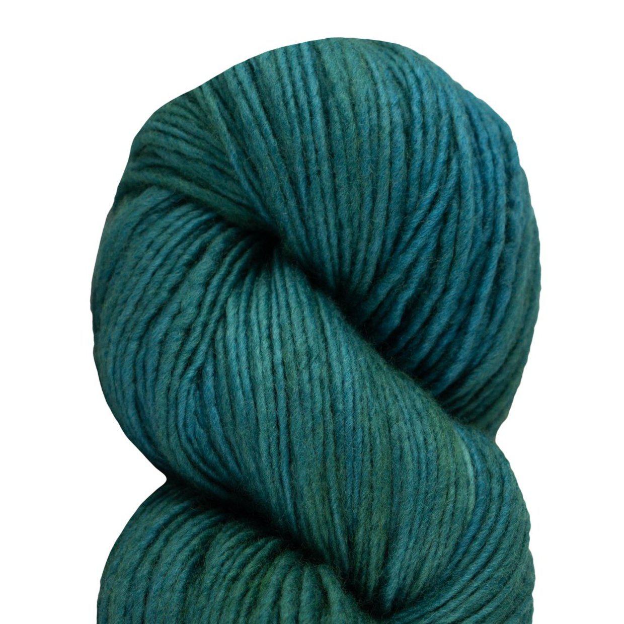 Manos del Uruguay-Maxima-yarn-M2394- Teal-gather here online