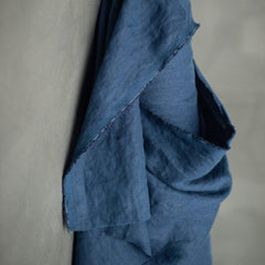 Merchant & Mills-185 Linen Core, Goodnight-fabric-gather here online