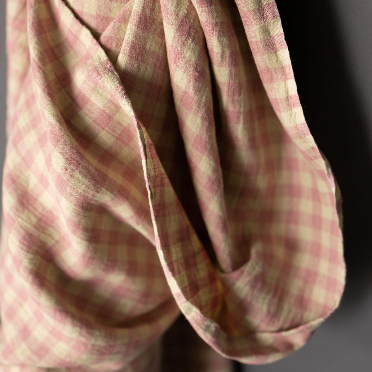 Merchant & Mills-Nougat European Laundered Linen-fabric-gather here online