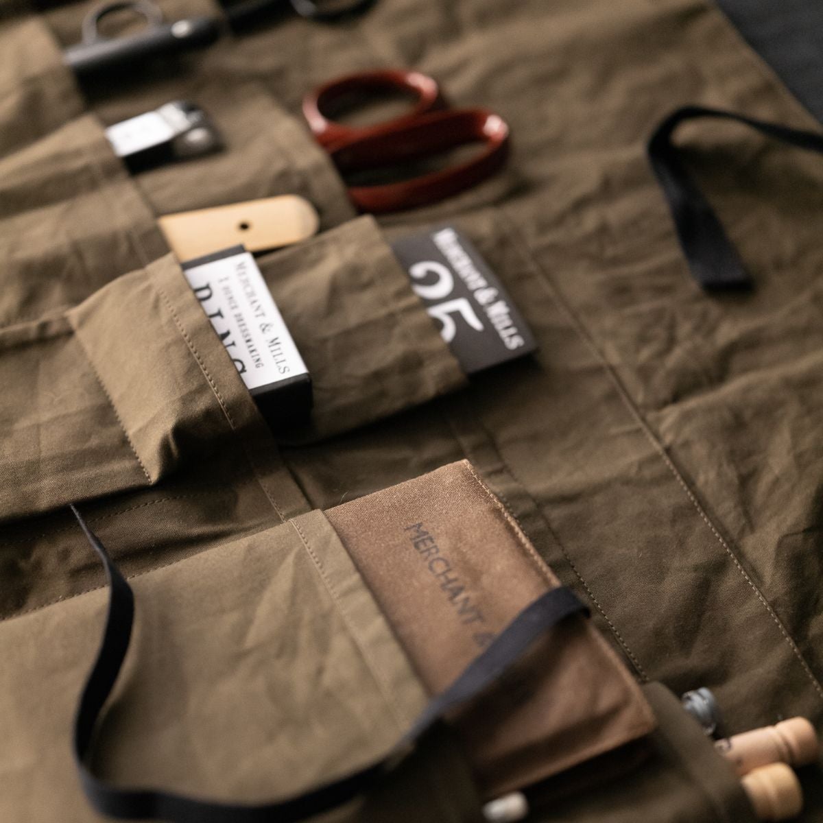 Merchant & Mills-Tailor’s Tool Roll Pattern-sewing pattern-gather here online