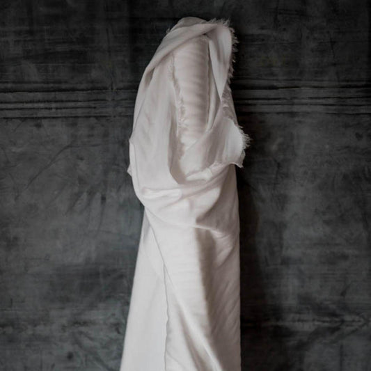 Merchant & Mills-White 85% Tencel / 15% Linen-fabric-gather here online