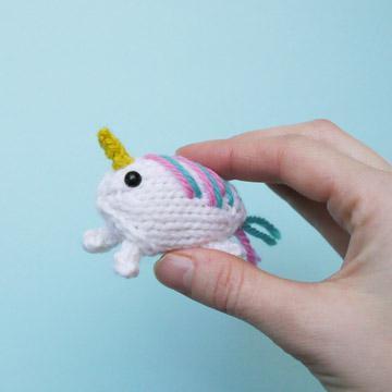 MochiMochi Land - Small + Simple Unicorn Kit - Default - gatherhereonline.com