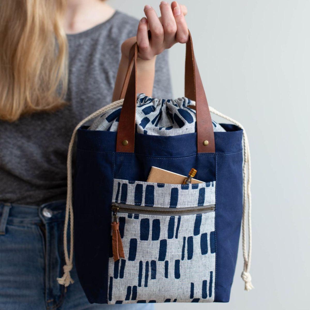 Noodlehead-Firefly Tote Pattern-sewing pattern-gather here online