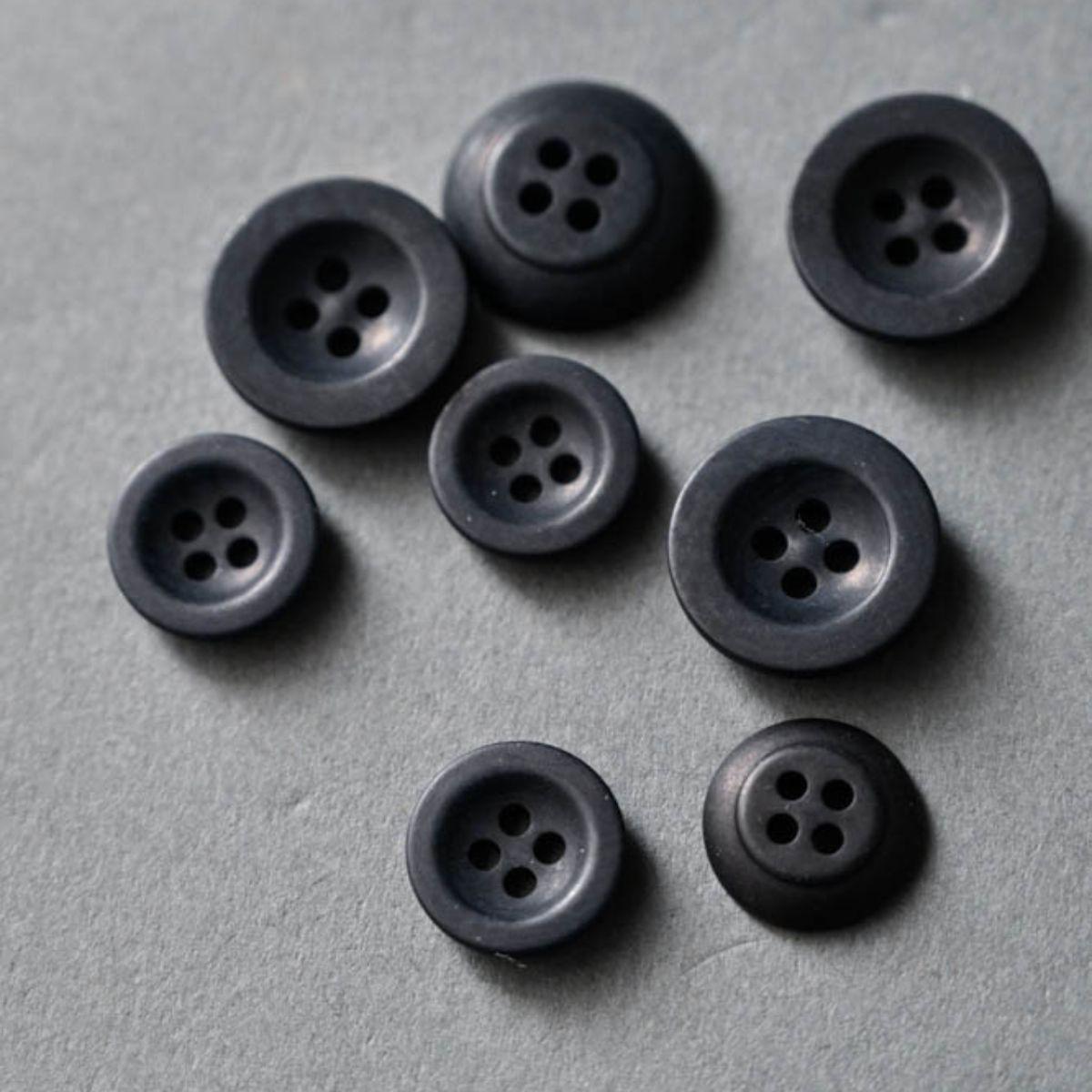 Merchant & Mills-Corozo Buttons 18mm (Each)-button-gather here online